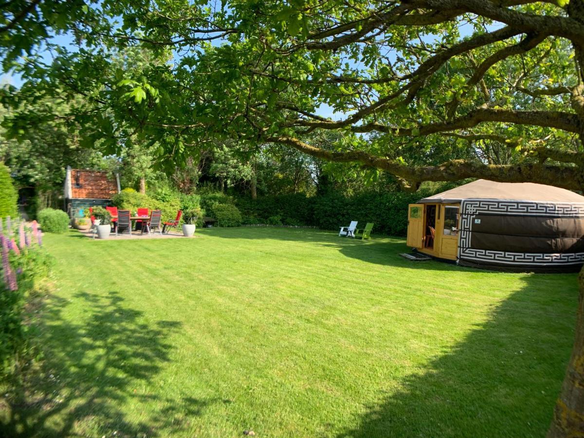 Overnachten In Een Luxe Yurt! Zonnemaire Exterior foto